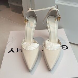 Women’s givenchy heels
